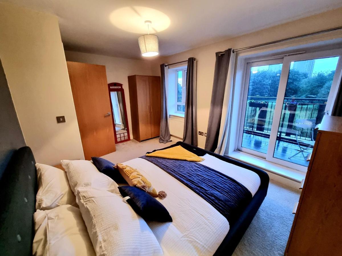 Luxury 2-Bedroom Service Apartment With Balcony Manchester Exterior photo